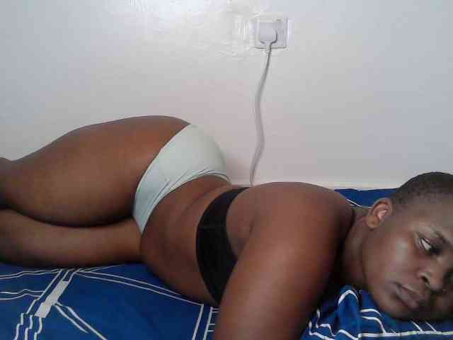 Queen-venny webcam