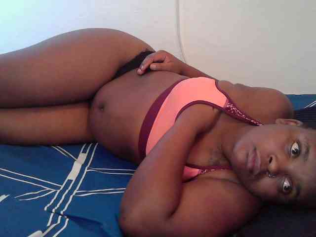 Queen-venny webcam