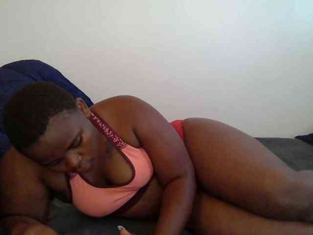Queen-venny webcam