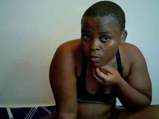 Queen-venny webcam