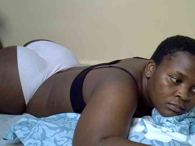 Queen-venny webcam