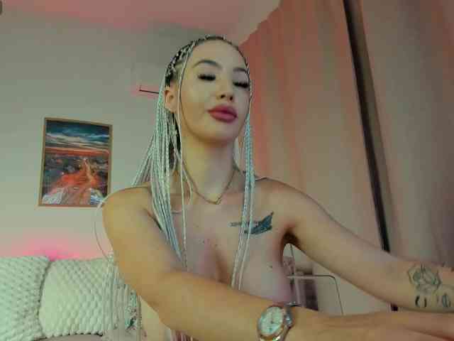 AryaNaughty webcam
