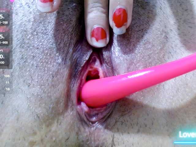 carolinasquirt18 live cam on BongaCams