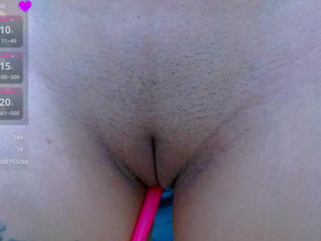 carolinasquirt18 live cam on BongaCams