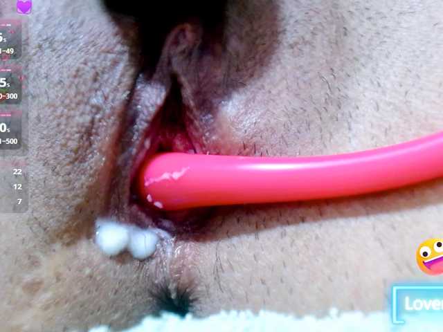 carolinasquirt18 live cam on BongaCams
