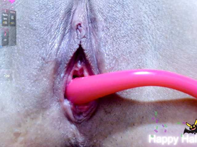carolinasquirt18 live cam on BongaCams
