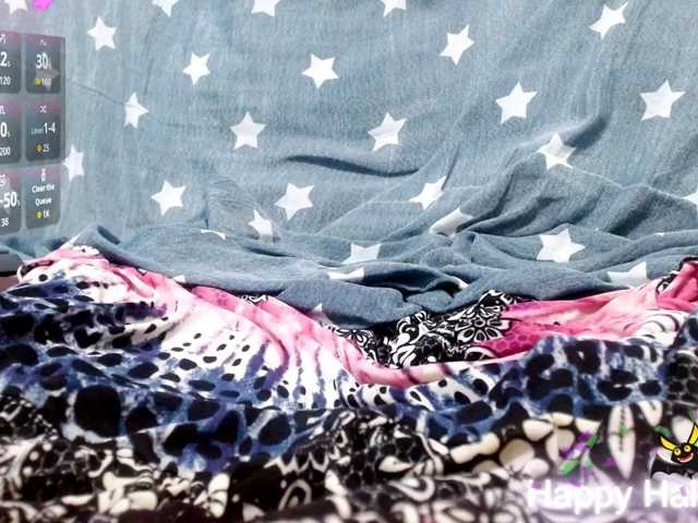 carolinasquirt18 live cam on BongaCams