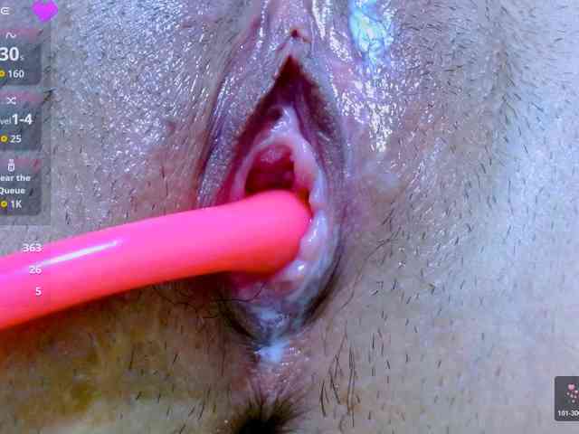 carolinasquirt18 webcam
