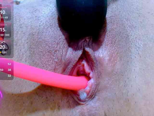 carolinasquirt18 webcam