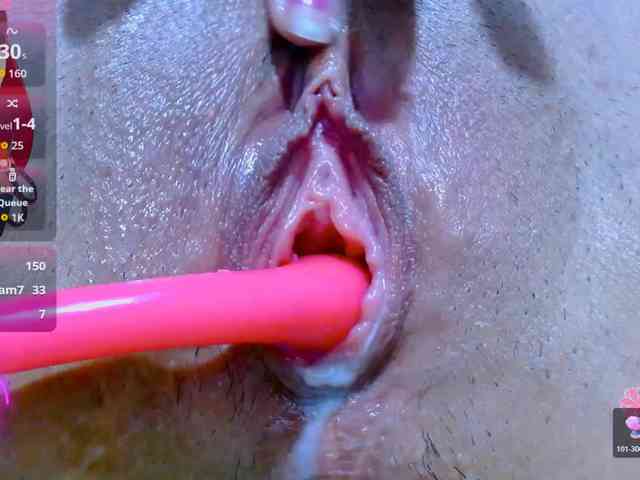 carolinasquirt18 webcam