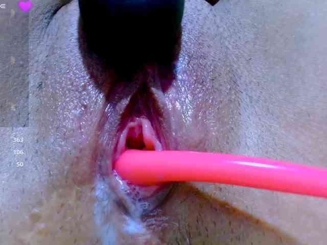 carolinasquirt18 webcam