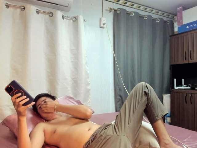 Hornyjames69