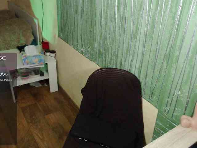 missEllaElla webcam