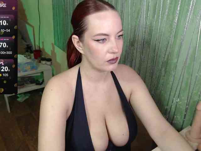 missEllaElla webcam