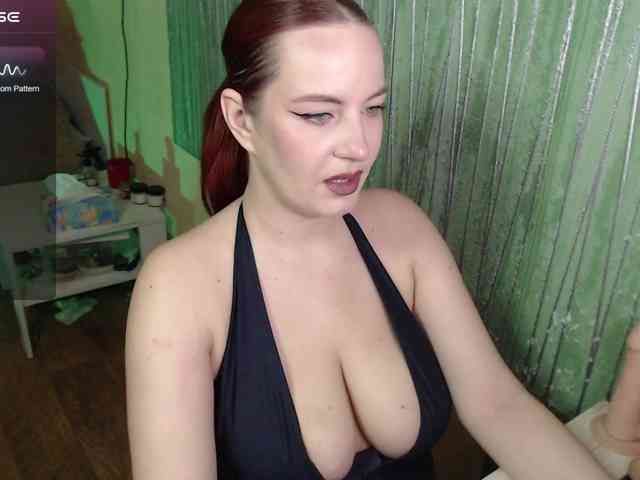 missEllaElla