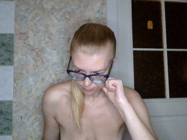 Kitty-Love27 live cam on BongaCams