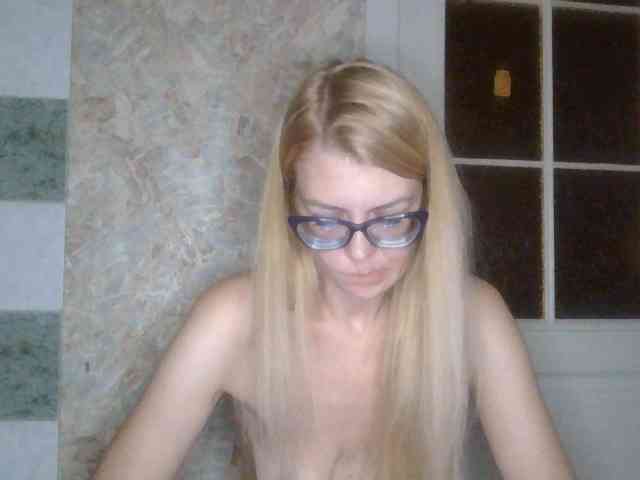 Kitty-Love27 webcam