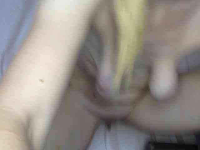 Kitty-Love27 webcam