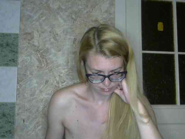 Kitty-Love27 webcam