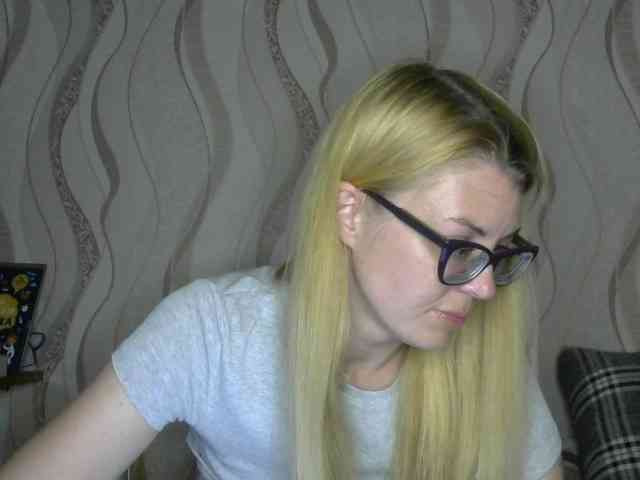 Kitty-Love27 webcam