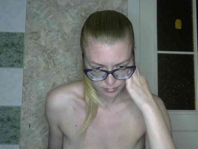 Kitty-Love27 webcam