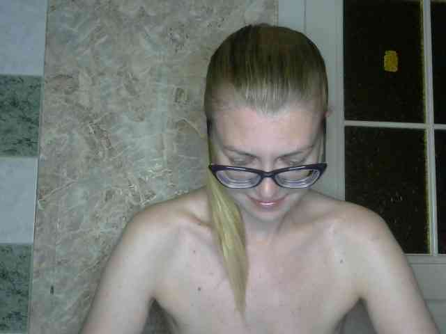 Kitty-Love27 webcam