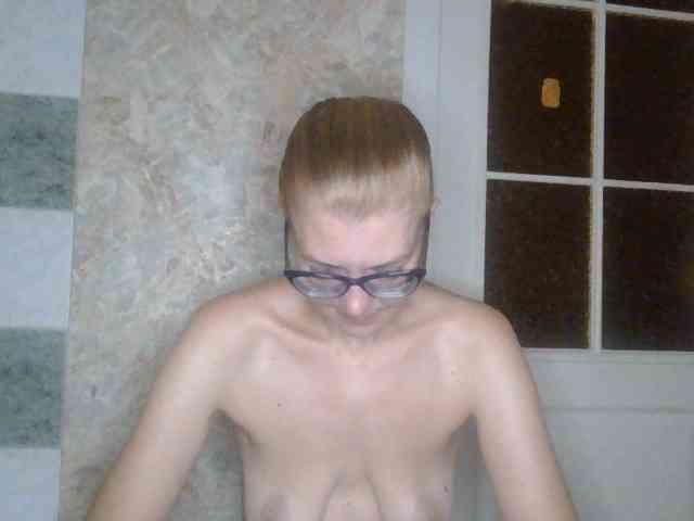 Kitty-Love27 webcam