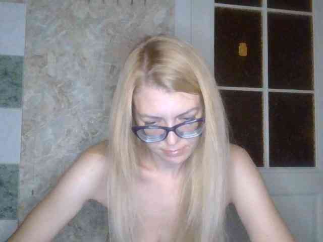 Kitty-Love27 webcam