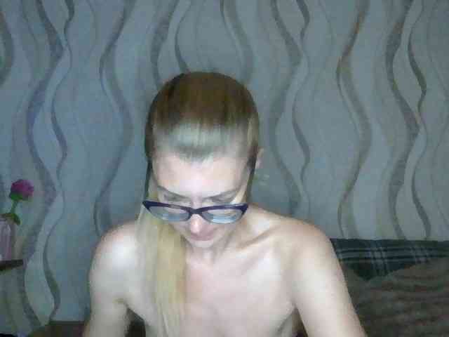 Kitty-Love27 webcam