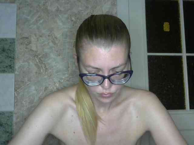 Kitty-Love27 webcam