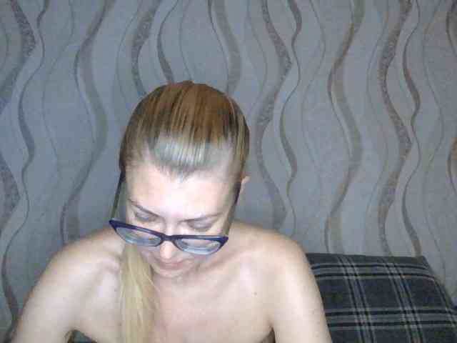Kitty-Love27 webcam