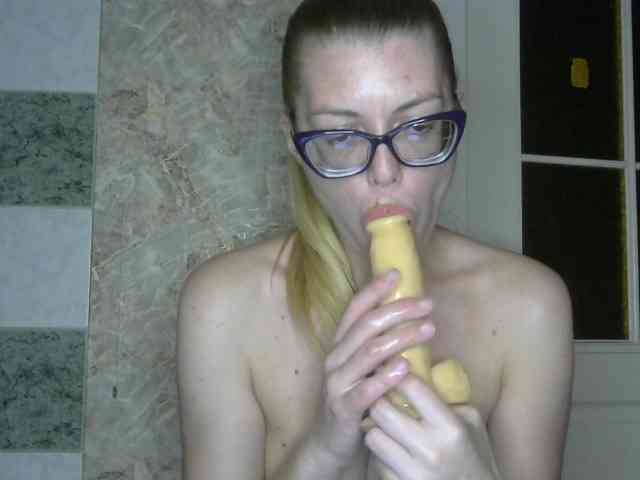 Kitty-Love27 webcam