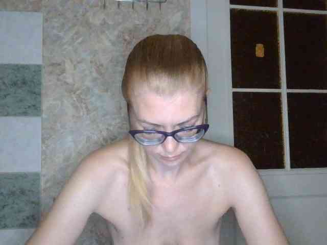 Kitty-Love27 webcam