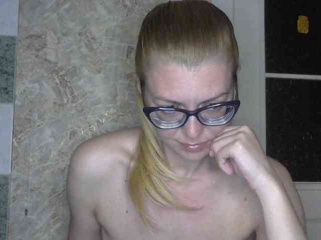 Kitty-Love27 webcam