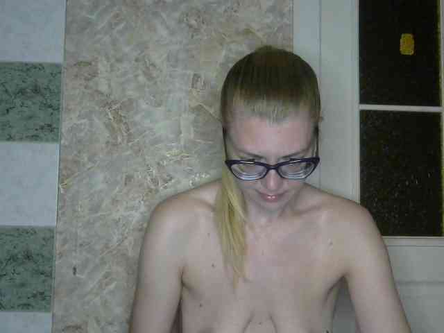 Kitty-Love27 webcam