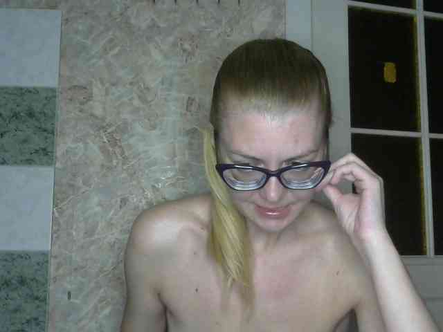 Kitty-Love27 webcam
