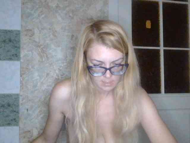 Kitty-Love27 webcam
