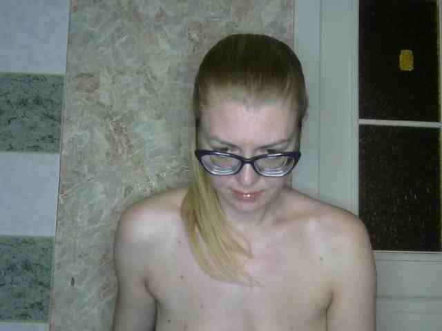 Kitty-Love27 webcam