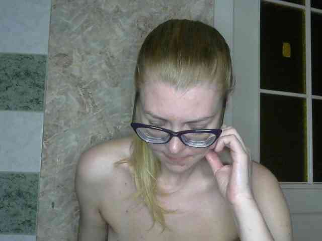 Kitty-Love27 webcam