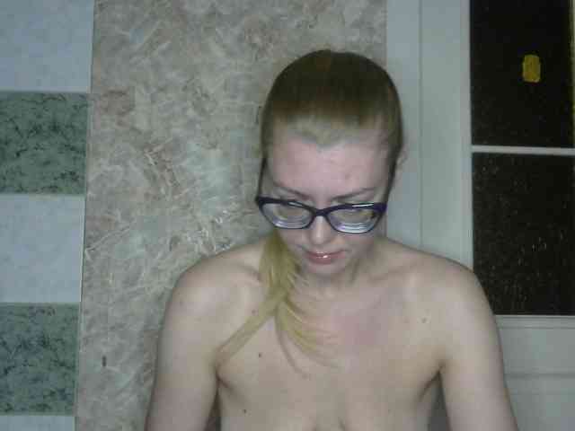Kitty-Love27 webcam