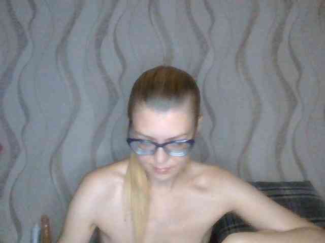 Kitty-Love27 webcam