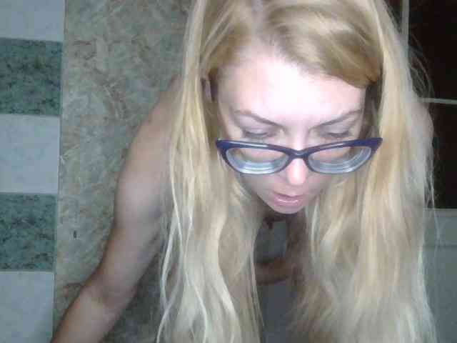 Kitty-Love27 webcam