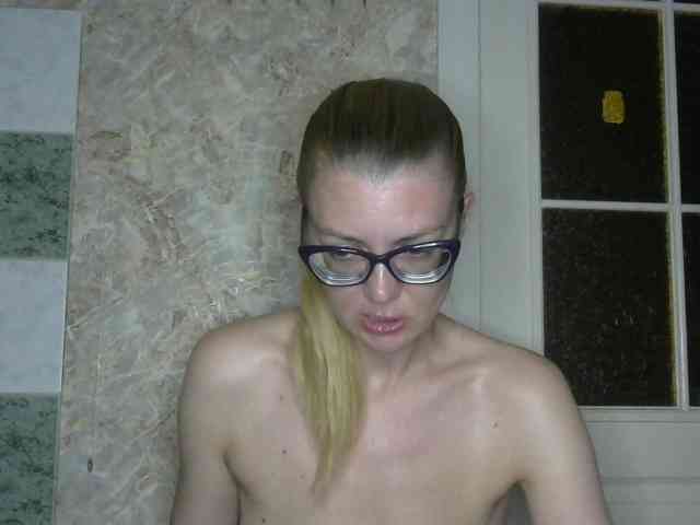 Kitty-Love27 webcam