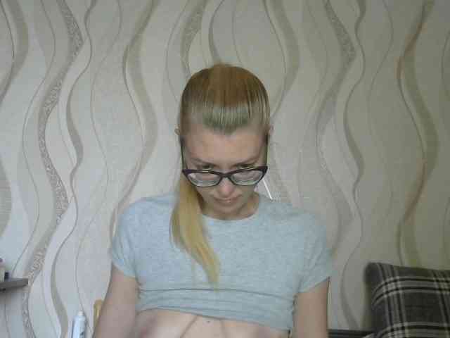Kitty-Love27 webcam
