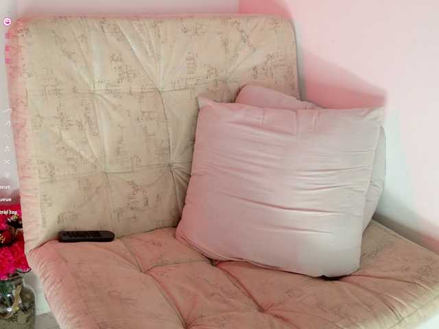 gigi-loved live cam on BongaCams