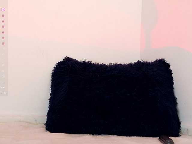 gigi-loved live cam on BongaCams