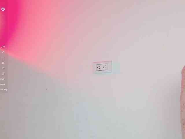 gigi-loved webcam