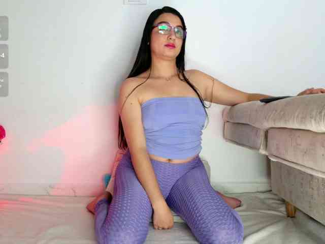 gigi-loved webcam