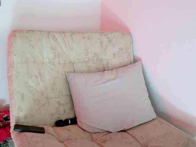 gigi-loved webcam