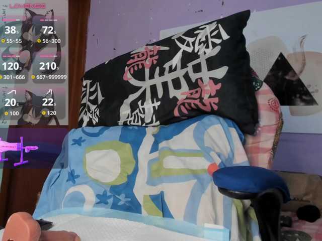 madelinefoxxx30 live cam on BongaCams